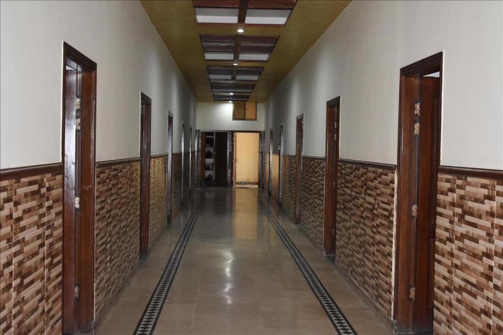 Hotel Al Hamrah Islamabad Bagian luar foto